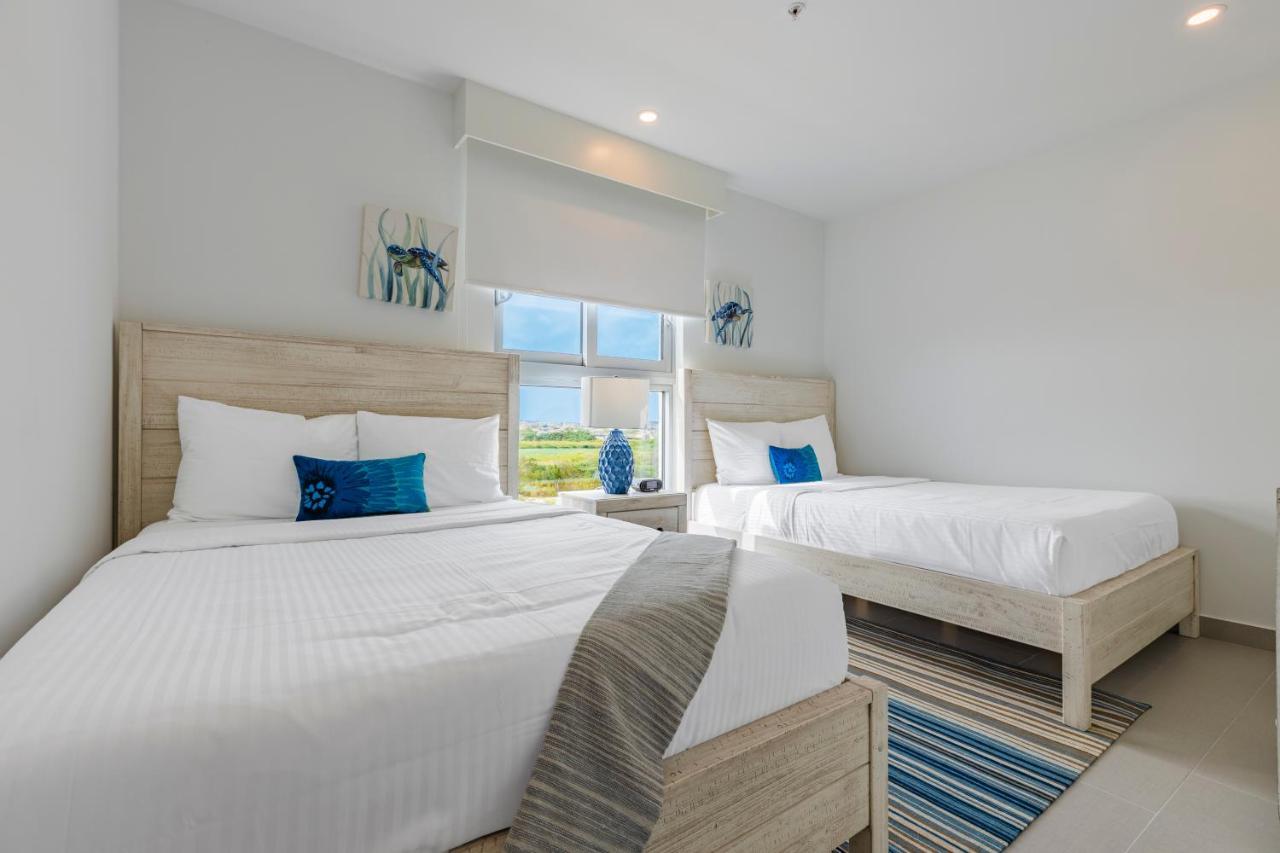 Azure Beach Residences Palm Beach Eksteriør bilde