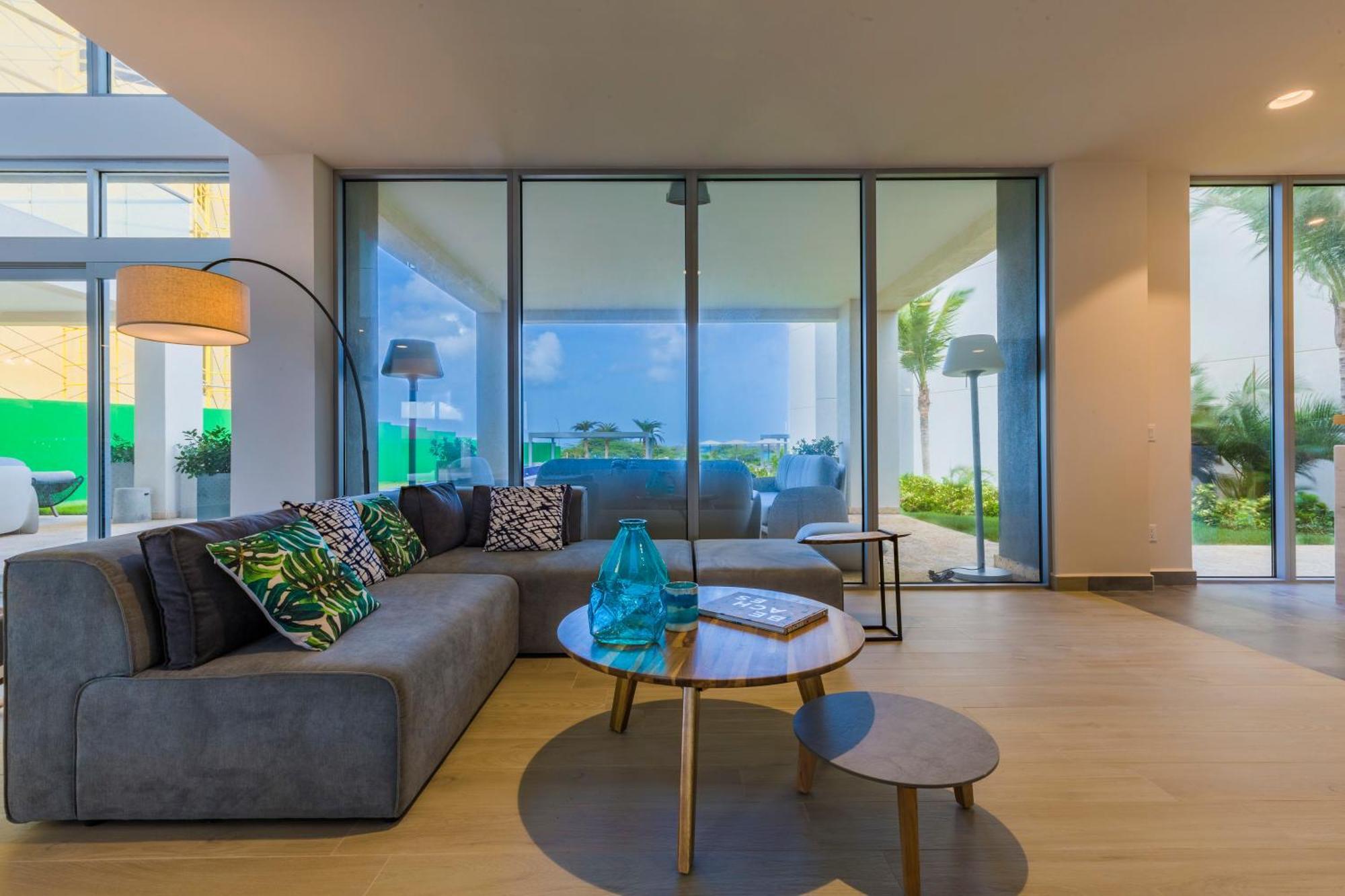 Azure Beach Residences Palm Beach Eksteriør bilde